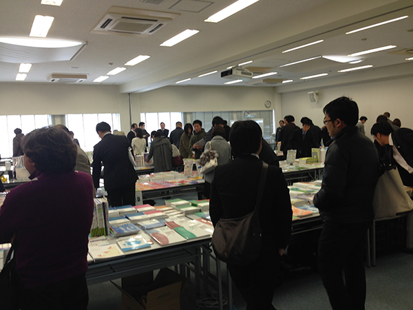 前回（新年度展示会）の様子